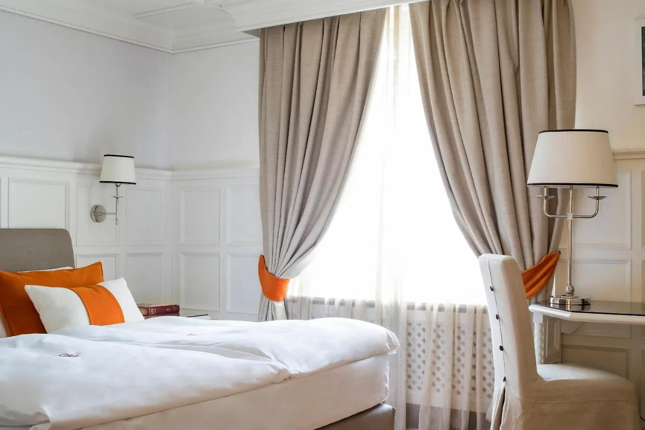 *****  Grand Hotel Des Alpes Chamonix France